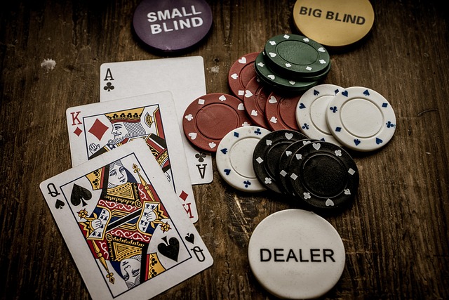 Texas Hold’em: Strategies and Varieties of the Classic Poker Game