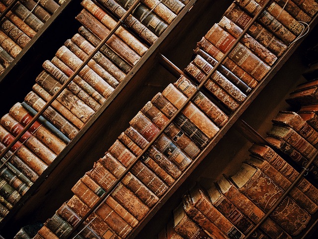 books-640x480-88955465.jpeg
