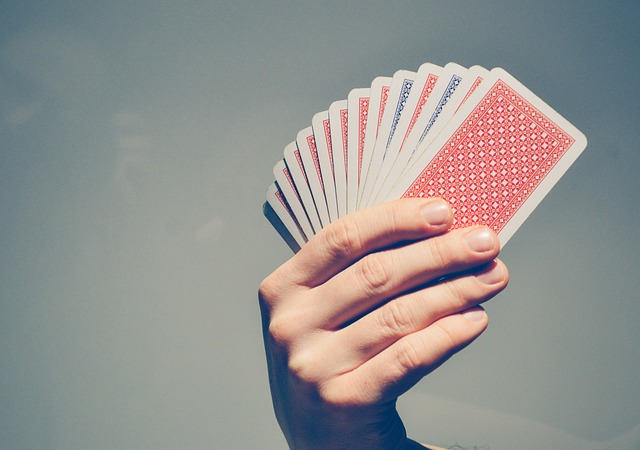 Casino Pools: Evolution, Virtual vs Real, and Experience Enhancement