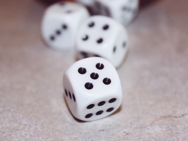 craps-640x480-99747288.jpeg