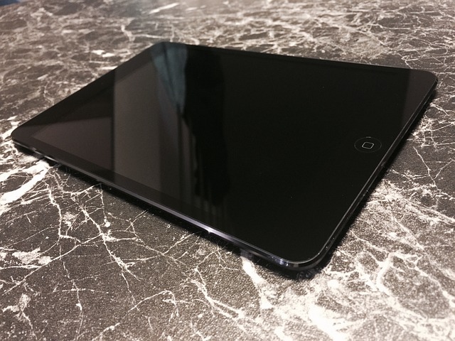 iOS