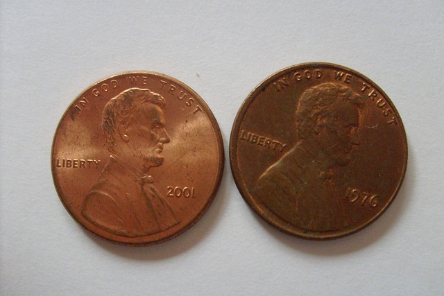 depositing-640x480-58721940.jpeg