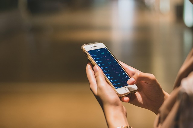 Unravel Online Gambling FAQs: Basics to Safety